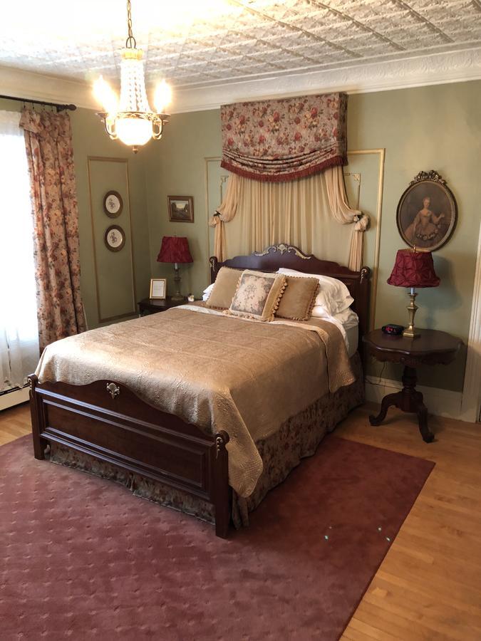 Penley House Bed & Breakfast